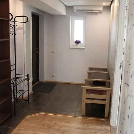 Sadama Puhkemaja 펜션 Kärdla